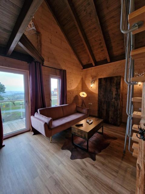 Landgasthof Zur Linde クローナハ エクステリア 写真